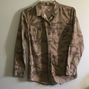 Old Navy Beige and Olive Camo Button-Up Shirt